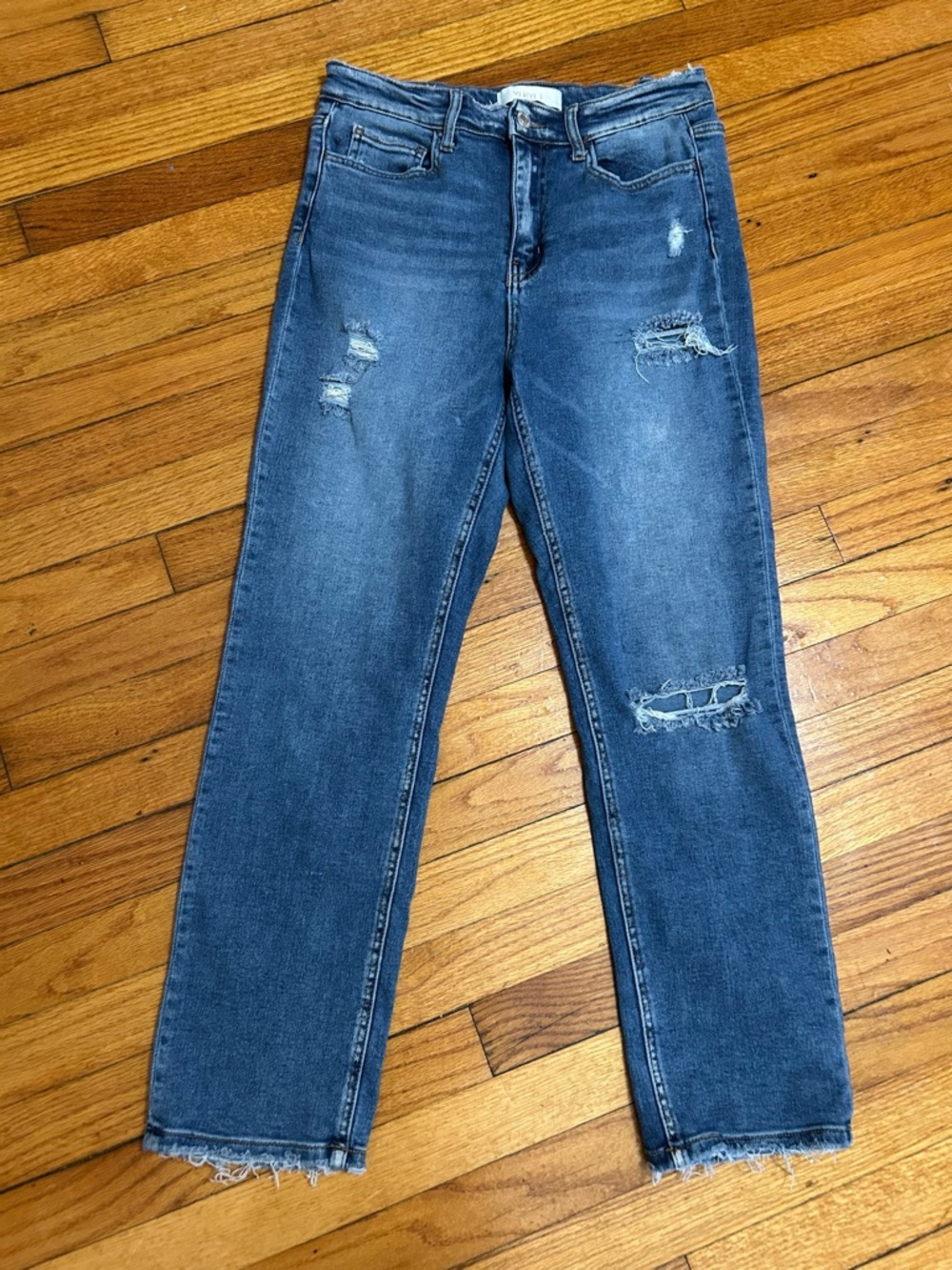 Vervet Womens Jeans Size 29 Distressed Straight Leg Casual Distressed Hem